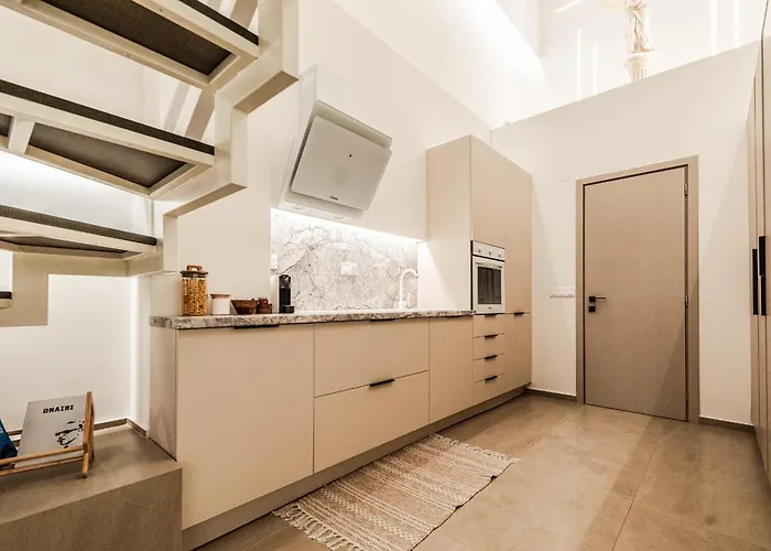 Eunoia Luxury Loft Апартаменты